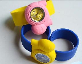 Silicone slap watch with tortoise design wholesale, custom printed logo