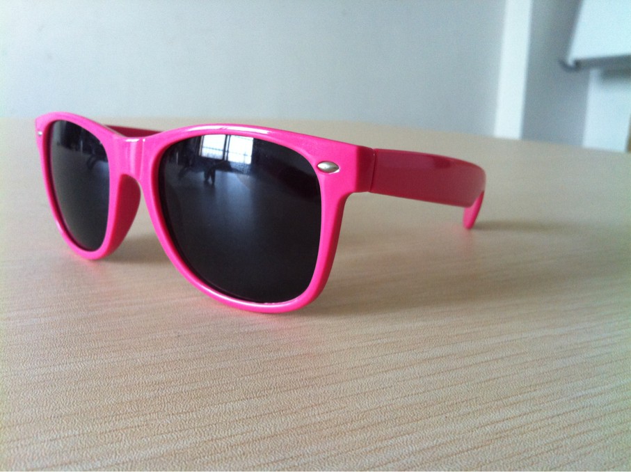 Sunglasses With Custom Logo