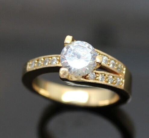 Fashion Gold Zircon Ring 