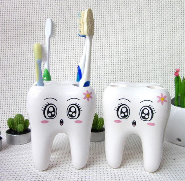 Toothbrush Cylinder