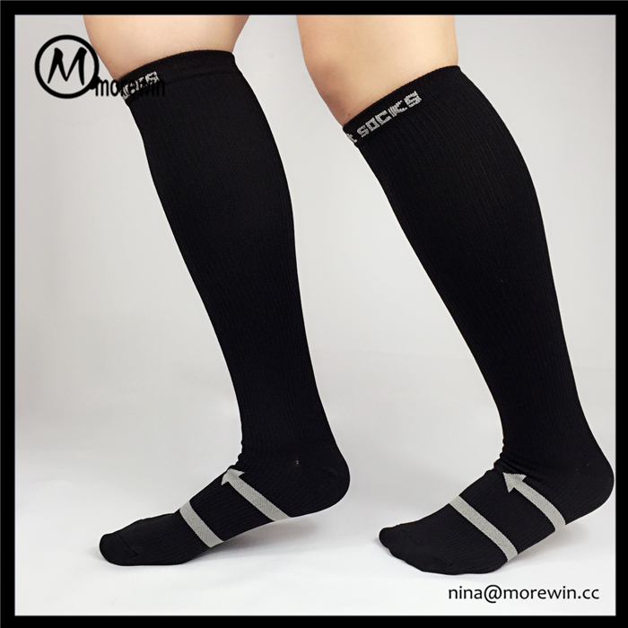 Morewin Brand Men's Knee Sport Socks