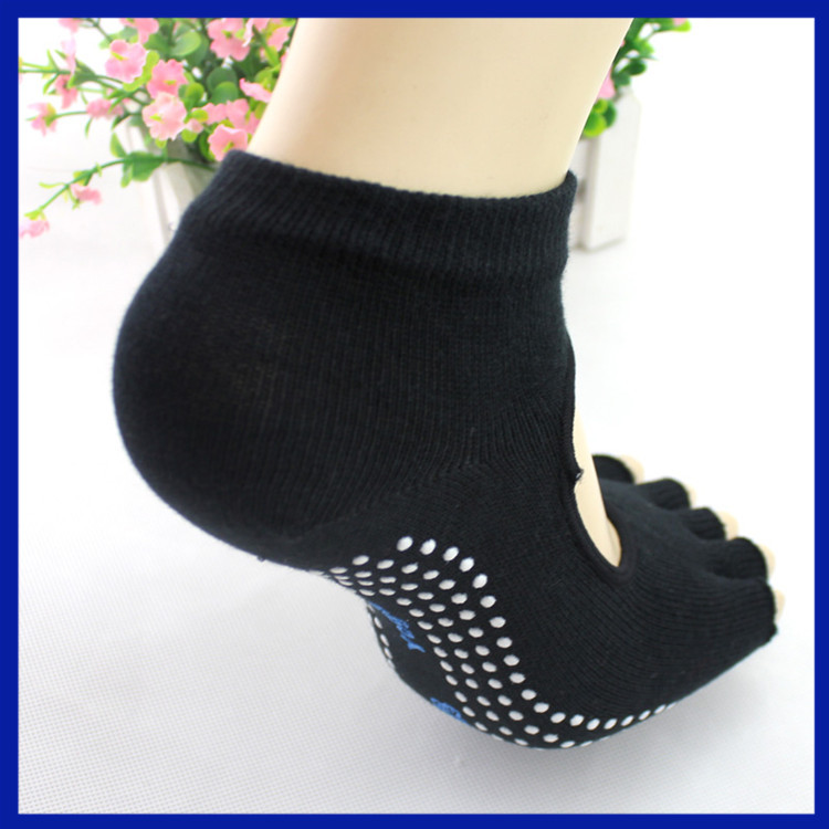 Yhao Custom Cotton Backless Half Toe Yoga Socks 