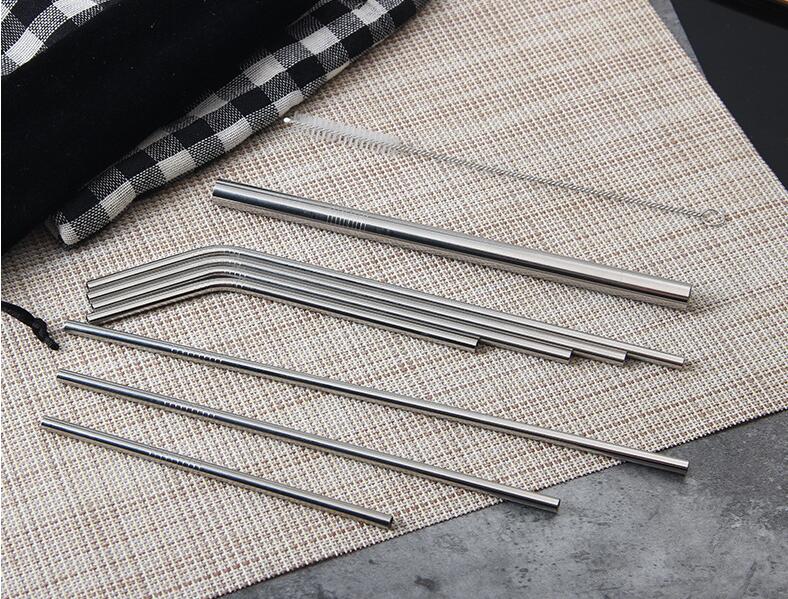 4 Stainless Steel Straws With Carry Bag