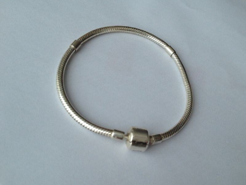 Authentic Sterling Silver Snake Chain Bracelets (19 CM)