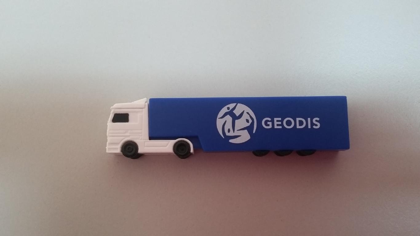 Trailer USB Flash Drives, 8 GB