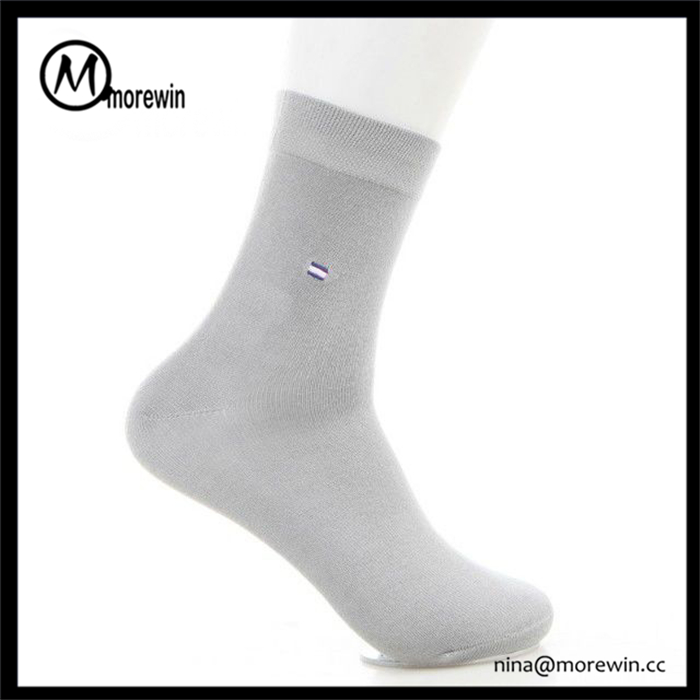 Morewin Custom Brand Embroidery Logo Soild Color Bamboo Business Socks 