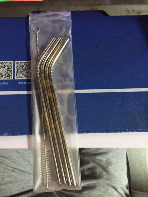 4 Stainless Steel Straws With Carry Bag