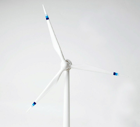 Solar Powered Desktop Wind Turbine