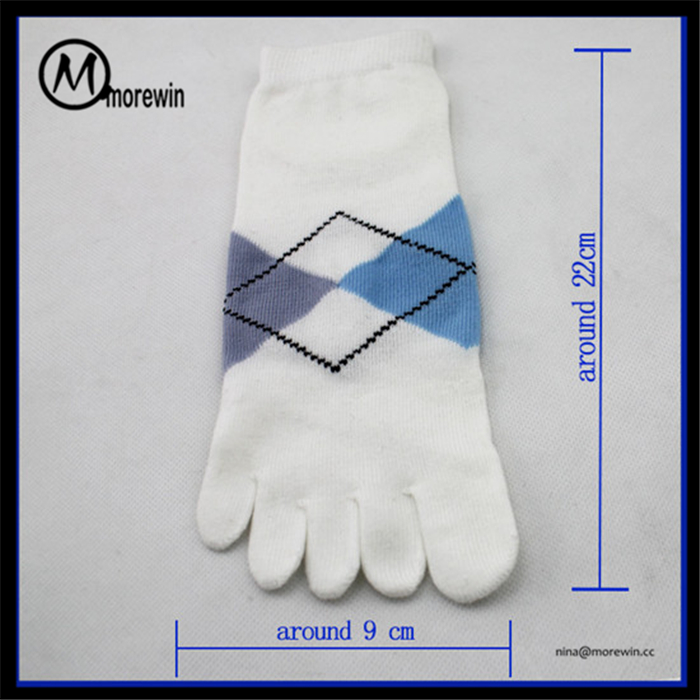 Morewin White Five Toe Ankle Socks For Man