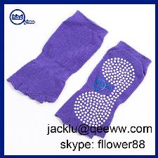 Yhao custom polyester anti slip 5 toe yoga socks wholesale, custom printed logo